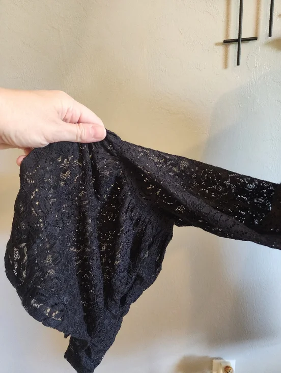 White House Black Market Black Lace Bell Sleeve Blouse - Picture 8 of 11